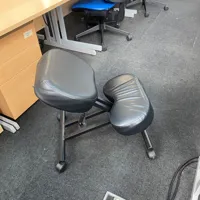 Ergonomic Kneeling Chair - Black