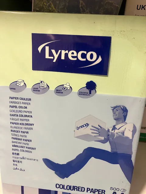 Lyreco Coloured Paper 500 sheets A4