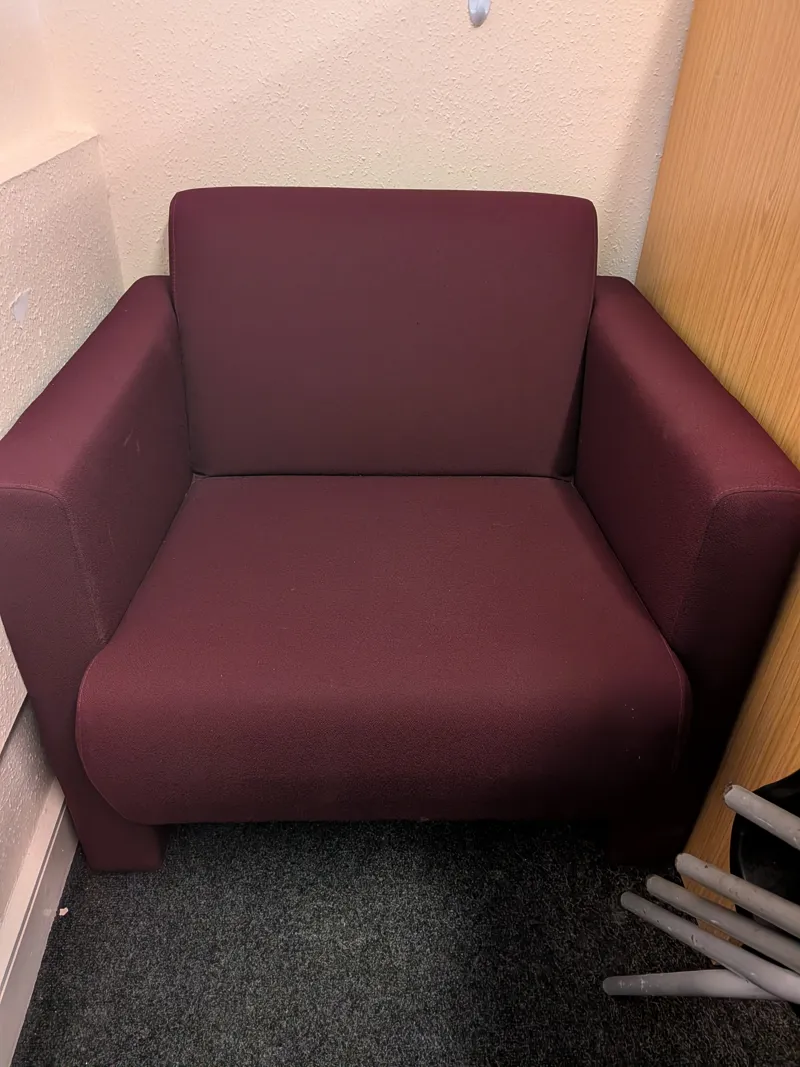 Armchair - Burgundy
