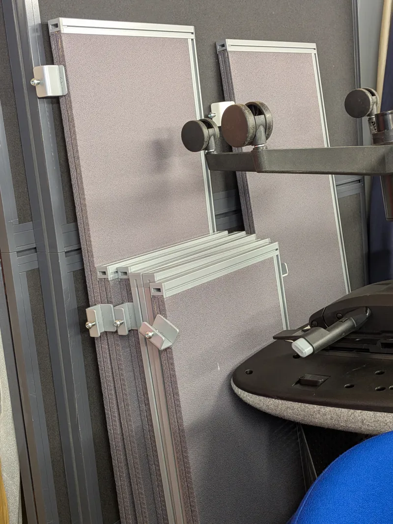 Desk Dividers - 1200 Grey